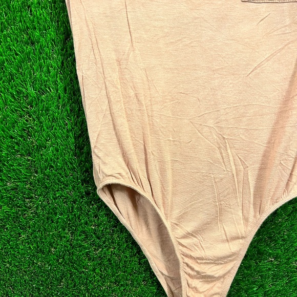 Body suit - Picture 4 of 10